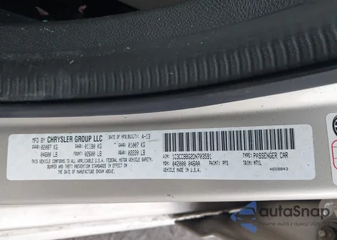 2013 Chrysler 200 Touring z USA, uszkodzony, nr VIN 1C3CCBBG2DN703591